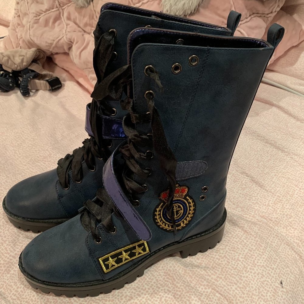 Brand new Penny Loves Kenny Combat Boots size 8